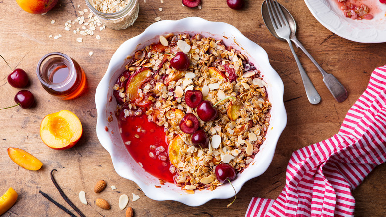 Peach and cherry crumble 