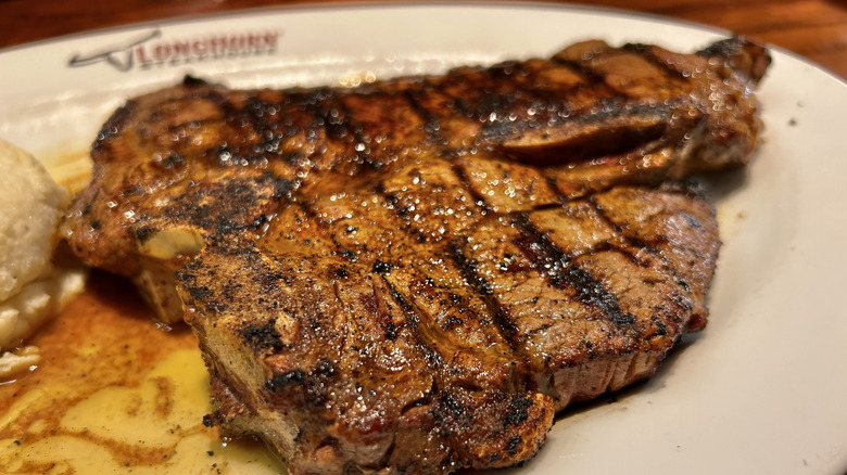 LongHorn Steakhouse signature steak