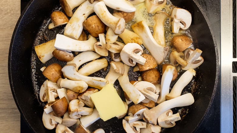 Mushrooms with butter in pan