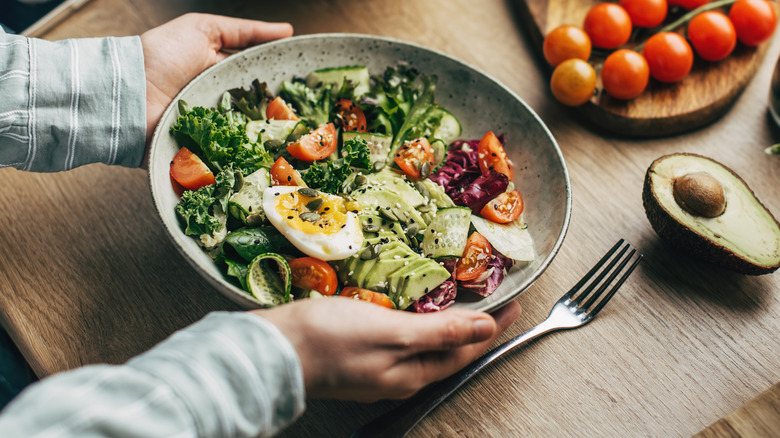 Salad with furikake, egg and veggies 