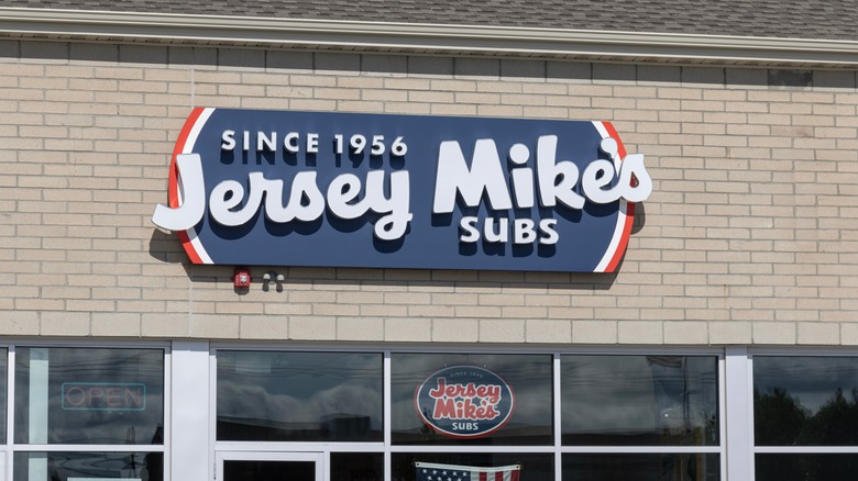 Jersey Mike's store exterior