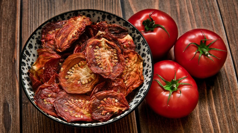 Sun-dried tomatoes in bowl