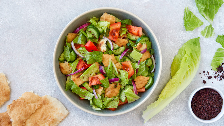 Fattoush salad