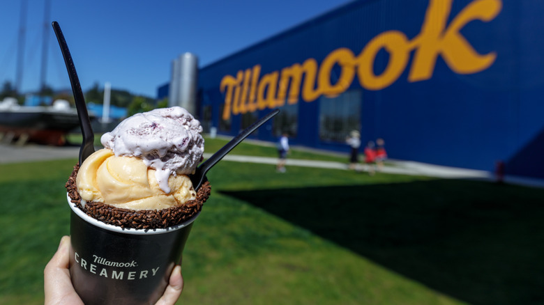 Tilamook ice cream at creamery