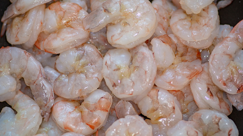 pile of cleaned shrimp