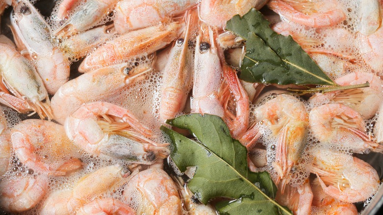 shrimp in herb marinade