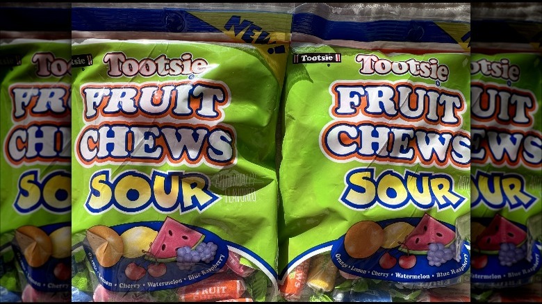 Tootsie Fruit Chews Sour bags