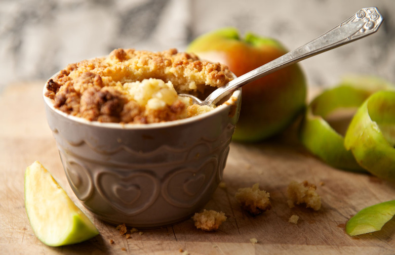 Apple Crumb Pie