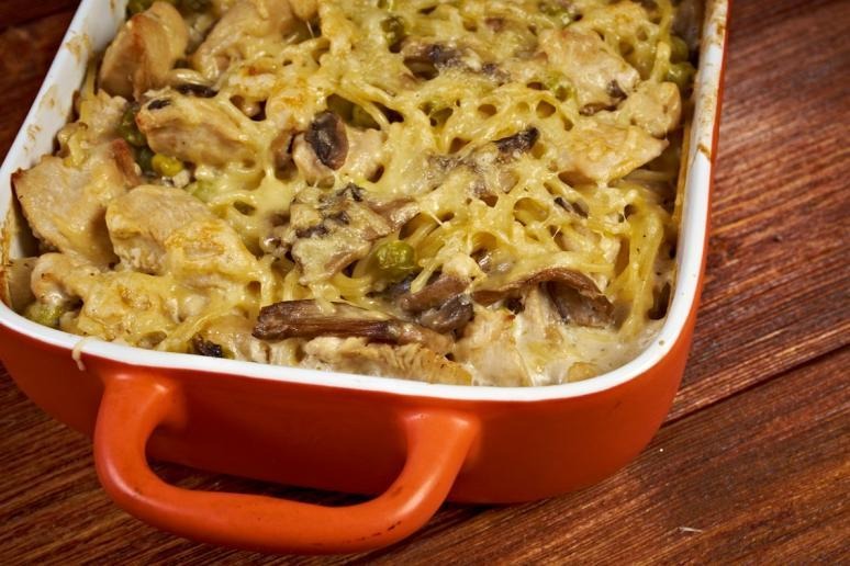 Turkey Tetrazzini With Mushrooms, Bacon, Garlic, and Herbs