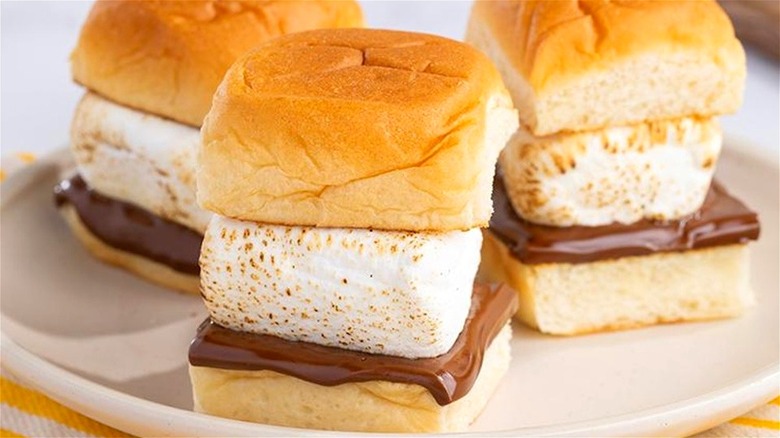 Hawaiian roll s'mores on plate