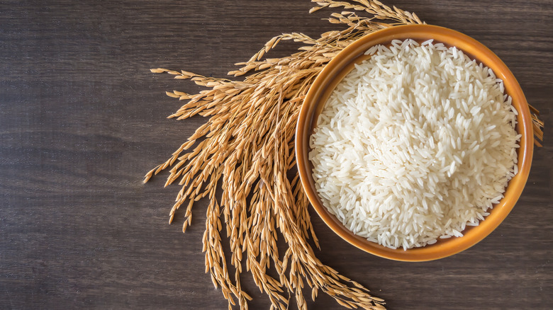 Bowl of raw jasmine rice.