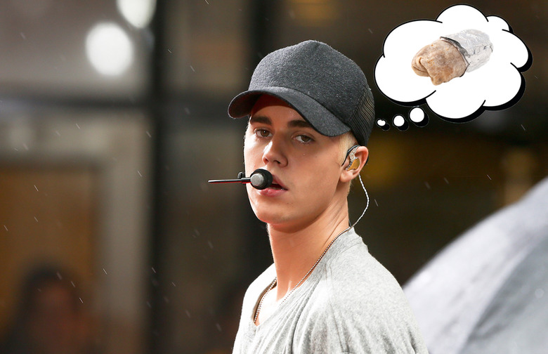Update Justin Bieber Eating His Burrito Sideways Was One Big Hoax