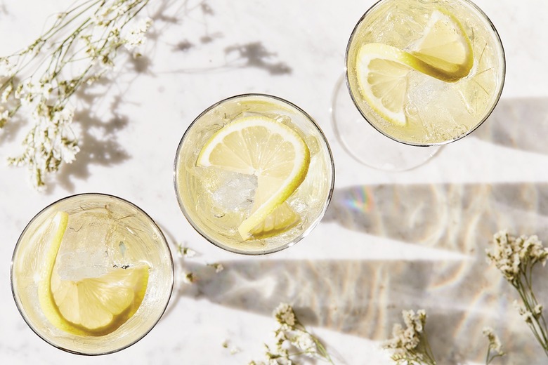 Elderflower Spritz