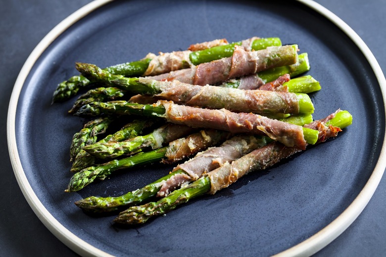 Prosciutto Wrapped Asparagus