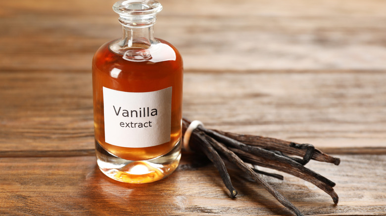 vanilla extract beans on board