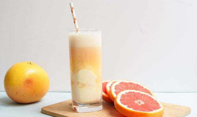 Vanilla-Grapefruit Ice Cream Float