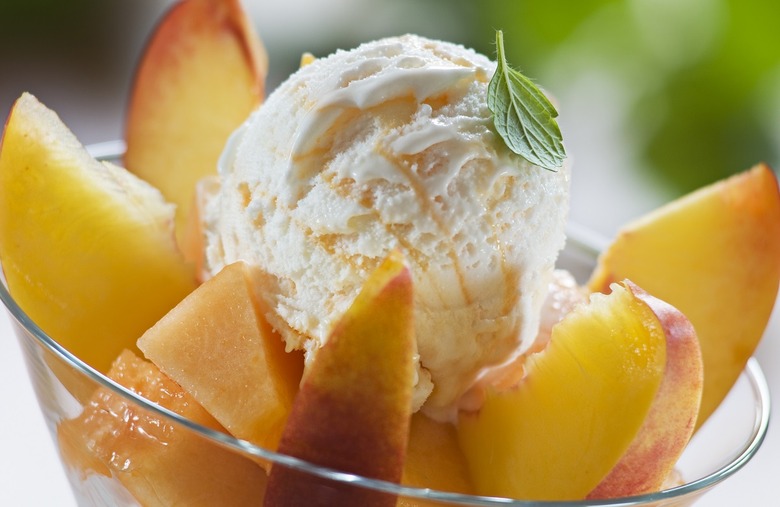 Connecticut: Peaches and cream ice cream