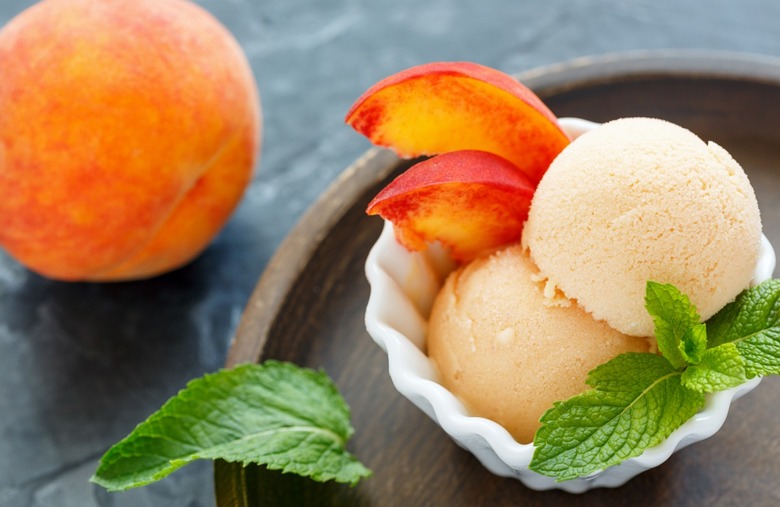 Georgia: Peach ice cream