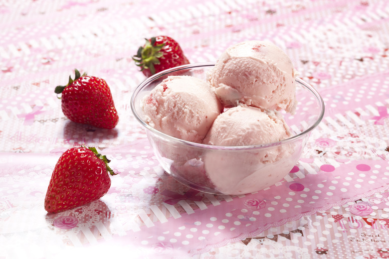 Maine: Strawberry ice cream