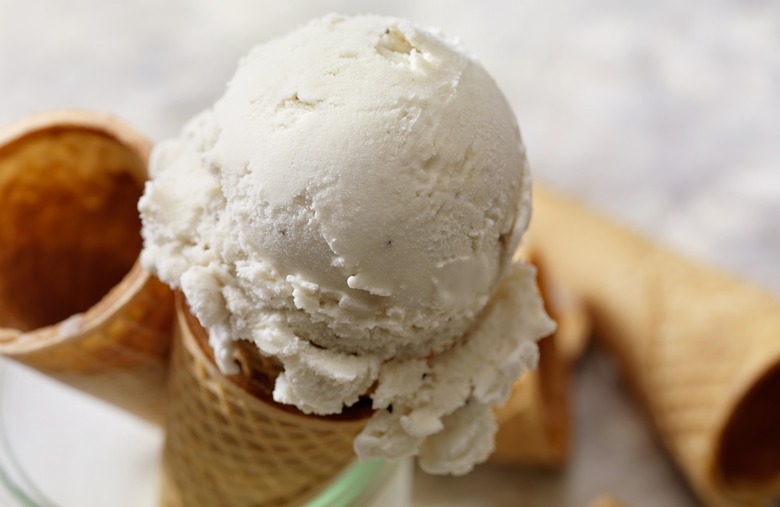 North Dakota: Coconut milk ice cream 