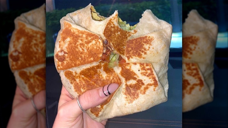 Taco Bell vegan Crunchwrap Supreme 