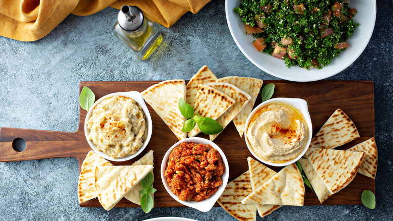 tray of pita and dips