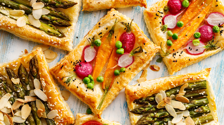 puff pastry topped with veggies