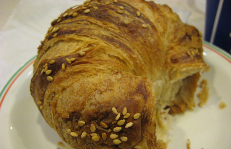 Pretzel Croissant and Hot Chocolate (City Bakery)