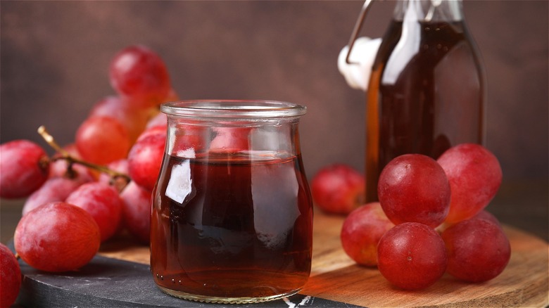 Red wine vinegar in glass cup