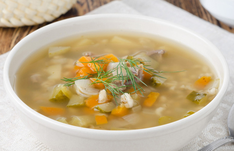 Slow-Cooker Lemon Chicken and Orzo Soup