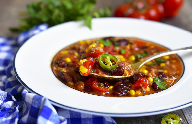 Slow-Cooker Vegetarian Chipotle Chili