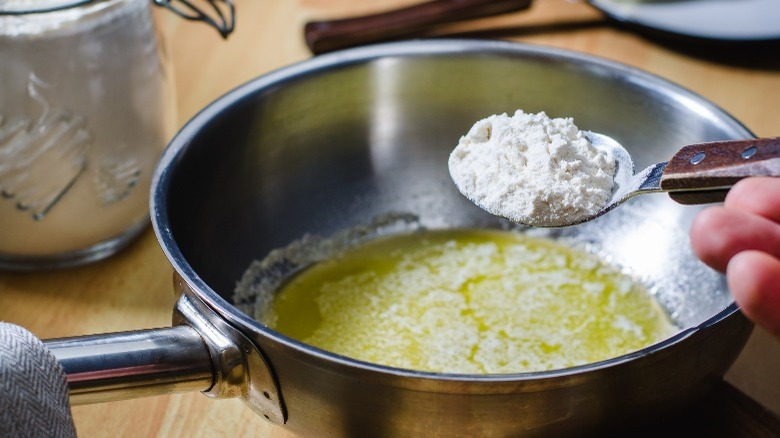 making a roux for sauce