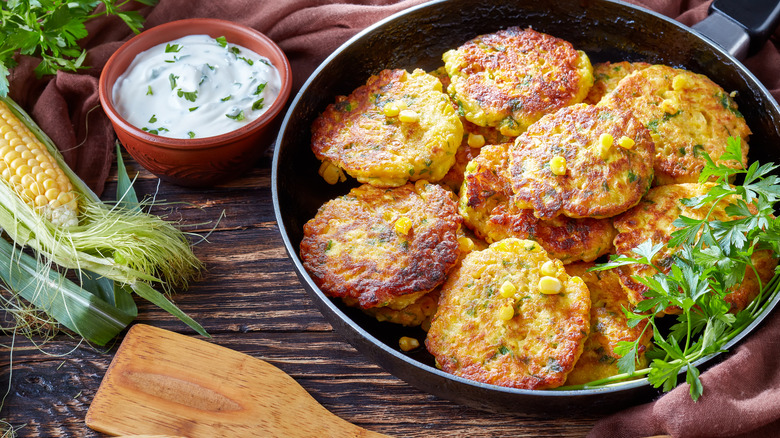 Corn fritters with yogurt dip