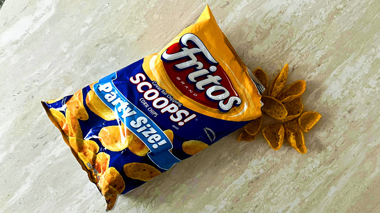 Fritos Scoops open bag