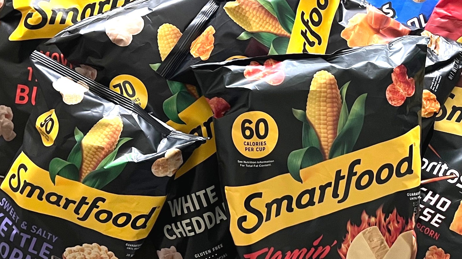Chip-Flavored Popcorn Snacks : Smartfood PopCorn Doritos Cool Ranch