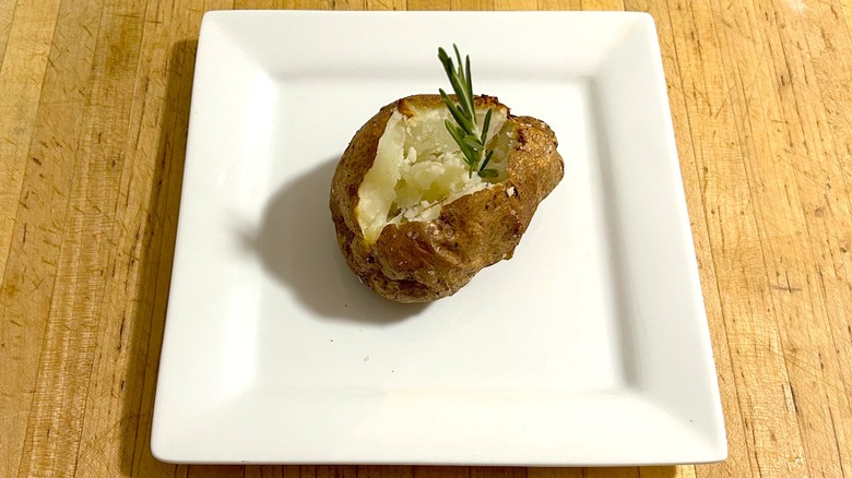 The Pioneer Woman's Air Fryer Baked Potato