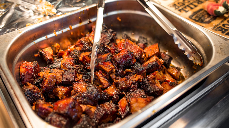 tray of burnt ends