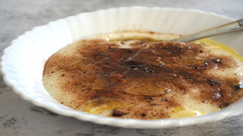 Czech semolina porridge with cocoa and butter