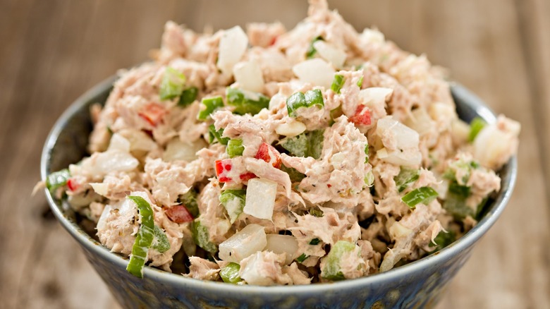 tuna salad in bowl