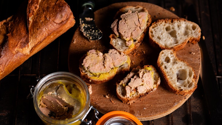 Liver paté on toast