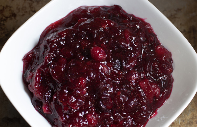 Homemade Cranberry Sauce: 40 Calories