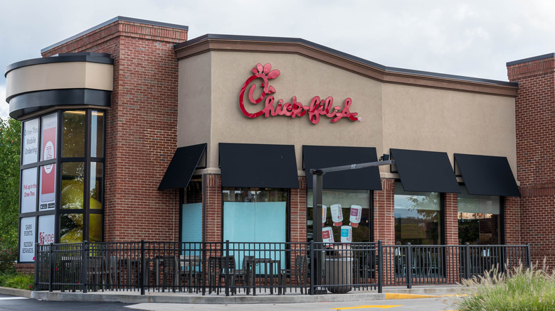 Chick-fil-A storefront in daytime