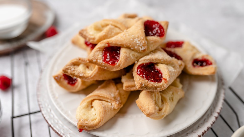 raspberry cream cheese kolacky