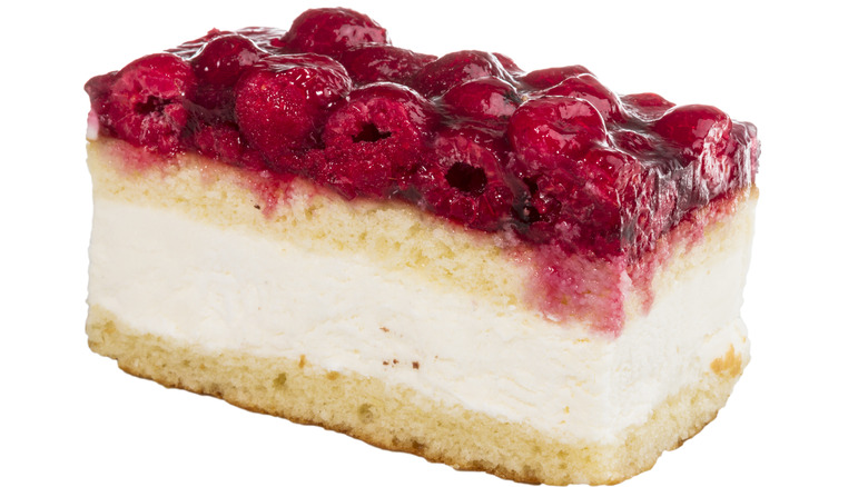 raspberry layered shortcake