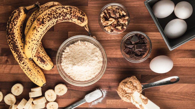 Photo of banana bread ingredients