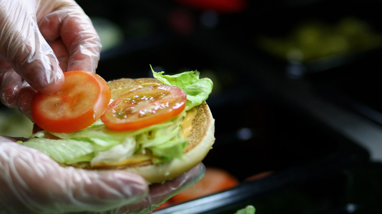 lettuce and tomato burger