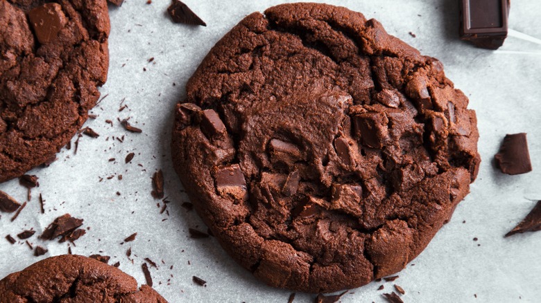 chocolate chocolate chip cookies 