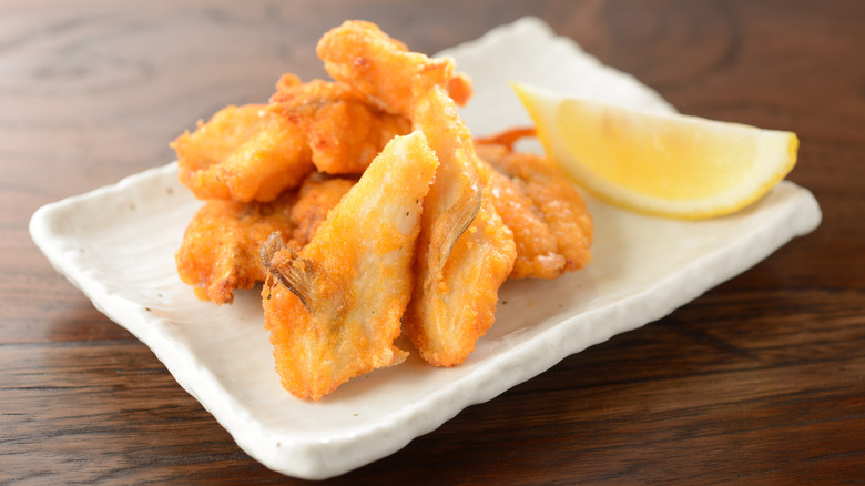 battered deep-fried fugu slices