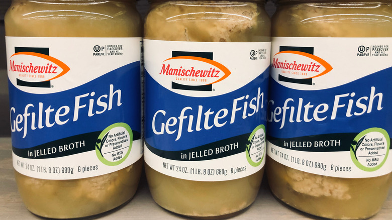 canned gefilte fish 