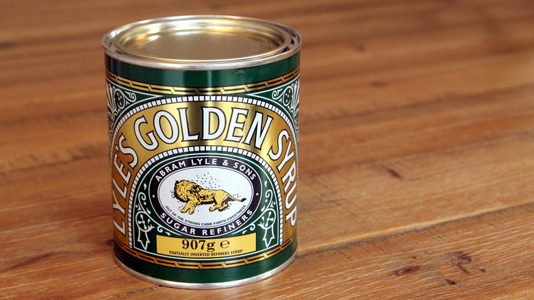 Tin of Lyle's Golden Syrup